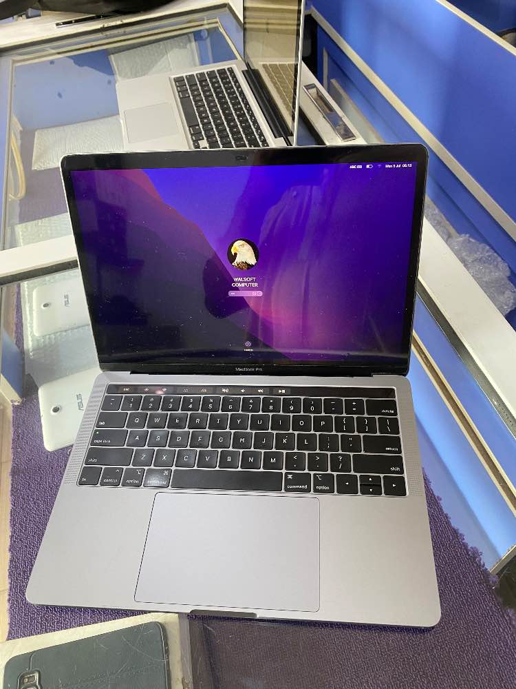 MacBook Pro image - mobimarket
