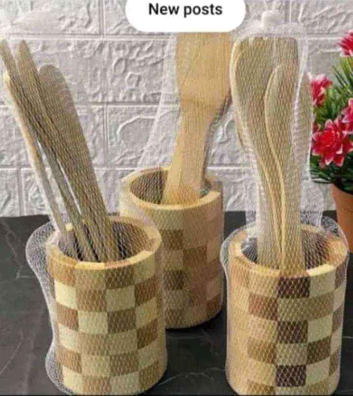 Wooden spoon image - Mobimarket