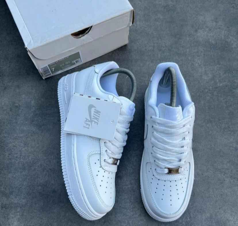 Nike Air Force 1 image - mobimarket