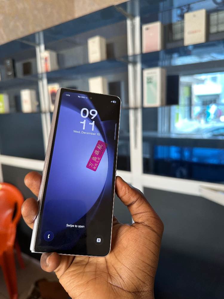 FOLD 5 ONE SCREEN image - mobimarket