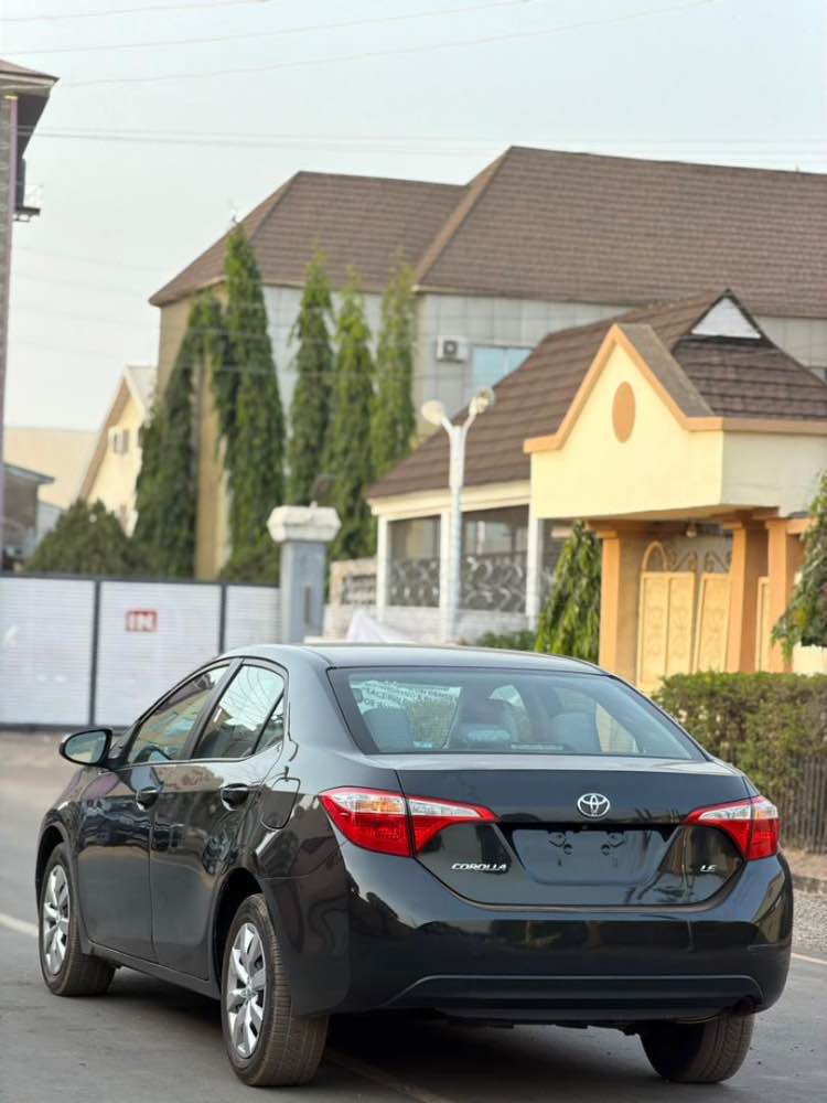 TOYOTA COROLLA image - mobimarket