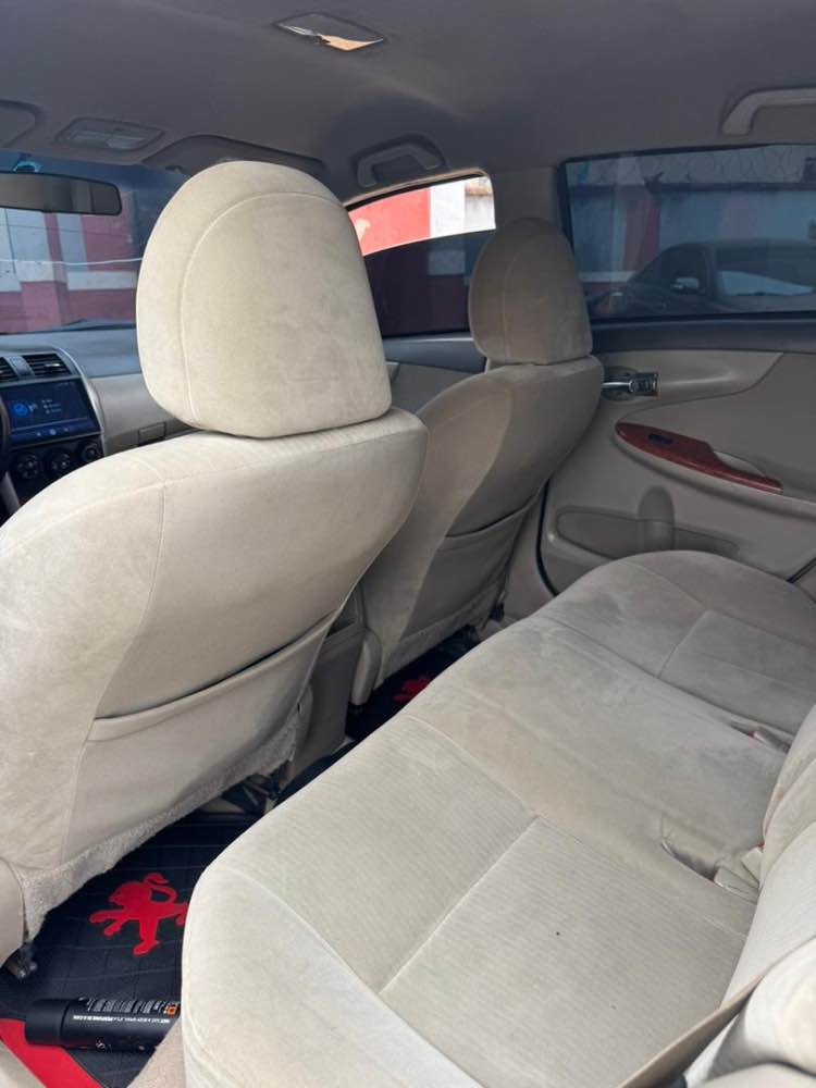 TOYOTA COROLLA 2010 image - mobimarket