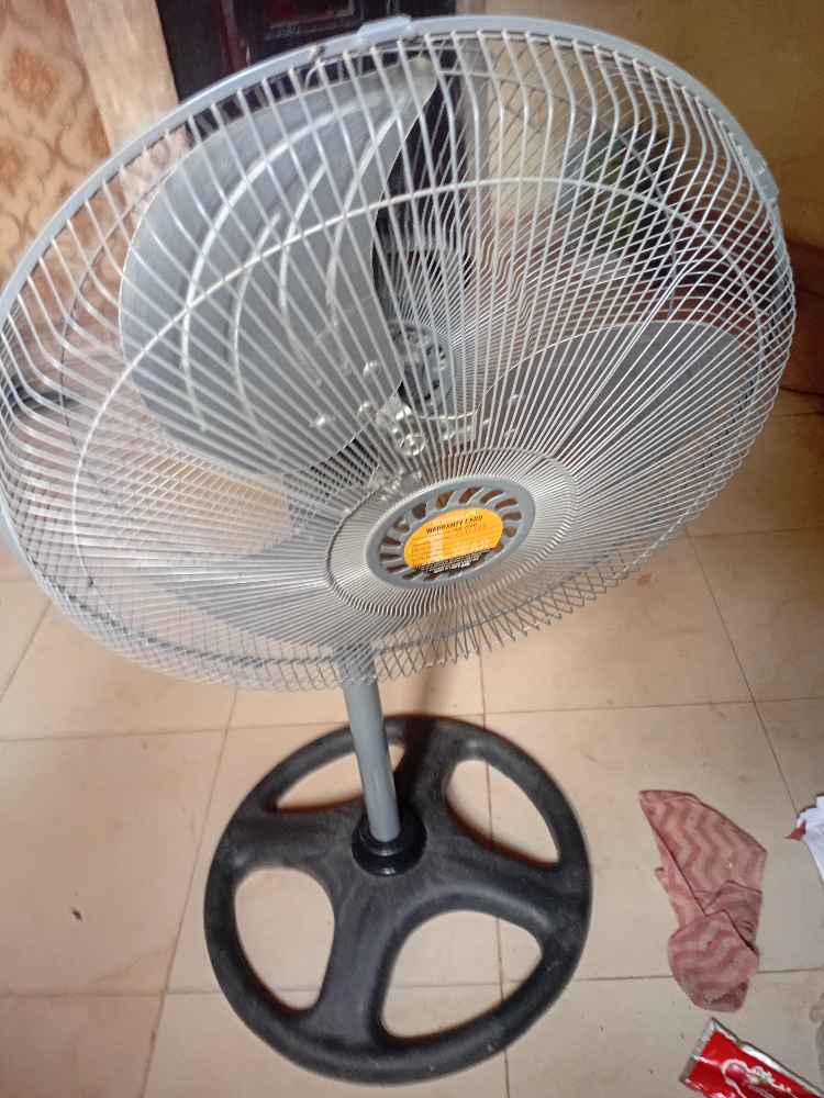 18" Standing Fan Qasa Eco 68W Metal Blade image - Mobiarket